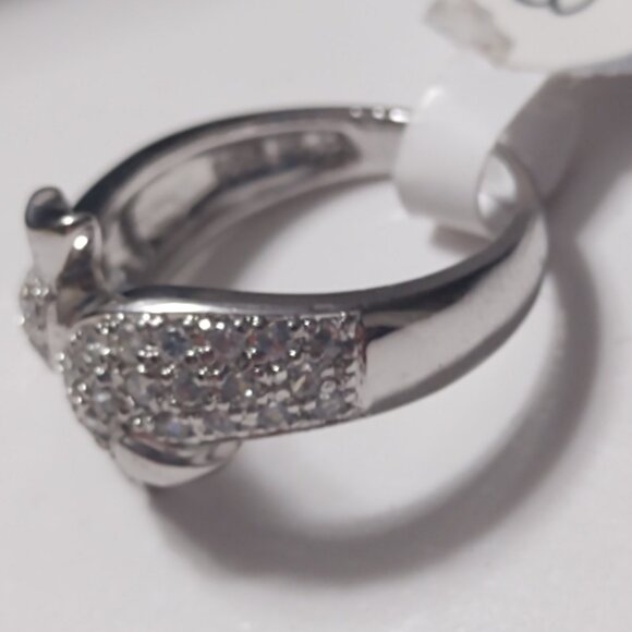 Women's Size 8 Serling Silver Ring with Cubic Zirconia - Picture 4 of 7